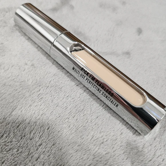 IL MAKIAGE F*CK I’M FLAWLESS Multi-Use Perfecting Concealer – Shade 08 - Picture 7 of 8